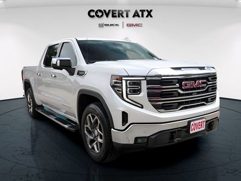 Used 2022 GMC Sierra 1500 SLT AWD/4WD image 9