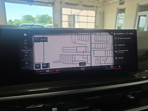Used 2023 BMW X7 xDrive40i AWD/4WD image 44