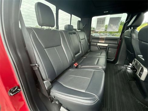 Used 2022 Ford F250 Lariat w/ Black Appearance Package image 27