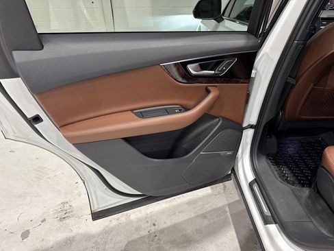Used 2018 Audi Q7 3.0T Premium Plus w/ Premium Plus Package image 71
