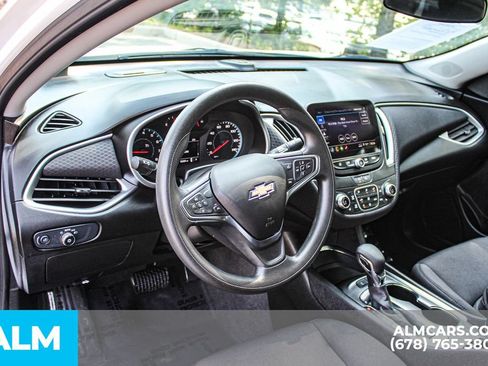 Used 2024 Chevrolet Malibu LT FWD image 22