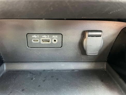 Used 2024 Nissan Altima 2.5 SV FWD image 29