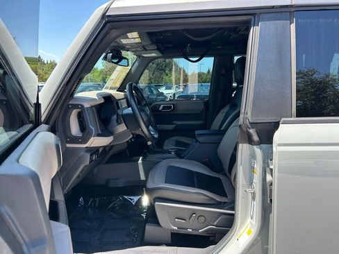 Used 2023 Ford Bronco Wildtrak AWD/4WD image 14