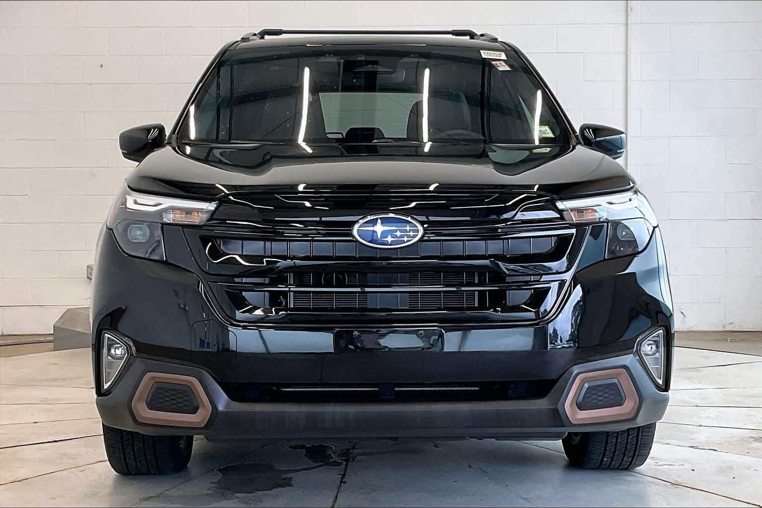 Used 2025 Subaru Forester Sport AWD/4WD image 6