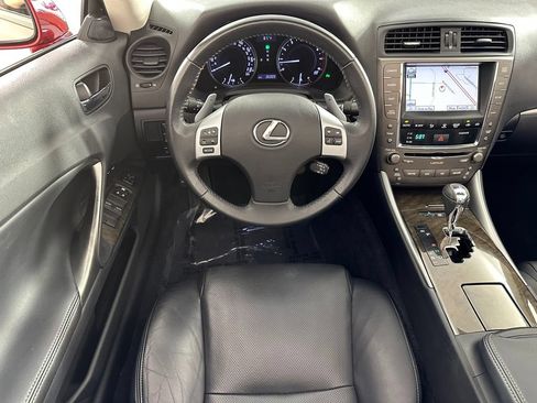 Used 2011 Lexus IS 250C w/ Luxury Pkg RWD image 27