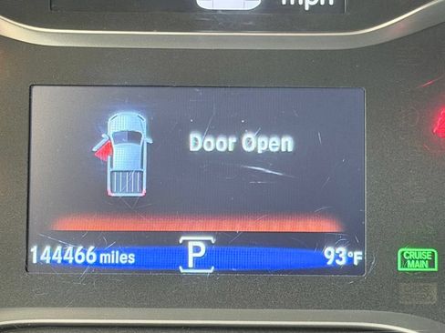Used 2018 Honda Ridgeline Sport image 39