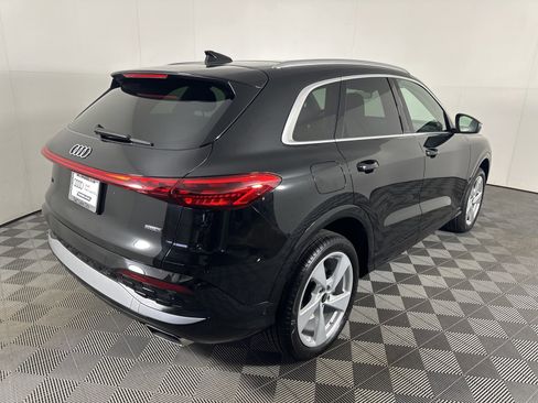 Used 2025 Audi Q5 Premium Plus w/ Premium Plus image 6