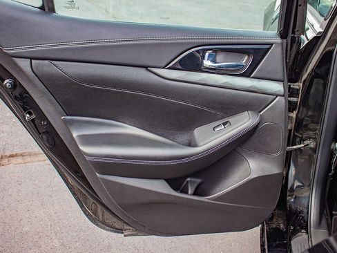 Used 2020 Nissan Maxima 3.5 SV w/ Floor Mat Group image 16