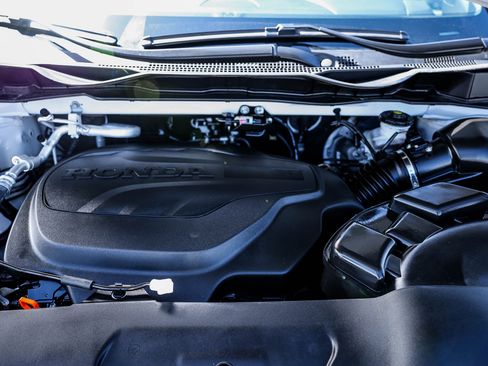 Certified 2024 Honda Odyssey Sport image 33