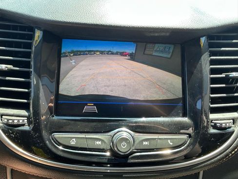Used 2020 Chevrolet Trax LS AWD/4WD image 22