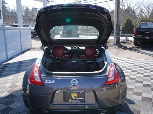Used 2010 Nissan 370Z Touring w/ Sport Pkg image 41