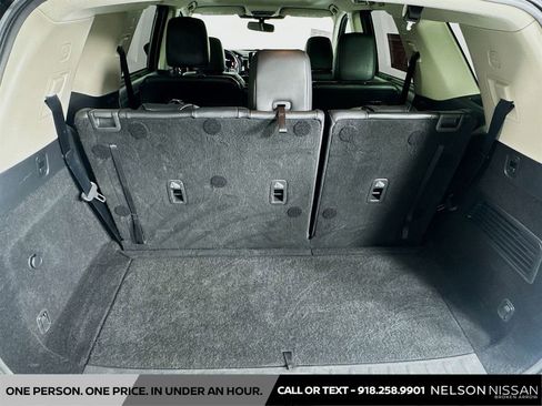 Certified 2022 Nissan Pathfinder Platinum w/ Lighting Package (N93) image 28