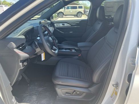 New 2025 Ford Explorer ST-Line w/ Premium Package image 13