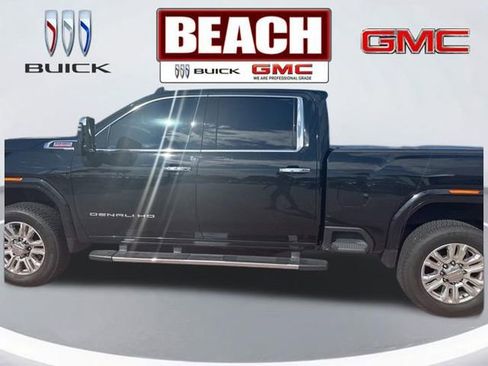 Used 2023 GMC Sierra 2500 Denali w/ Denali Ultimate Package AWD/4WD image 6