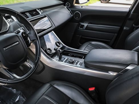 Used 2019 Land Rover Range Rover Sport Supercharged AWD/4WD image 19
