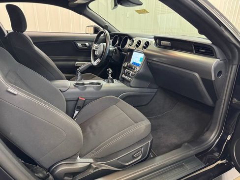 Used 2021 Ford Mustang GT w/ Black Accent Package RWD image 23