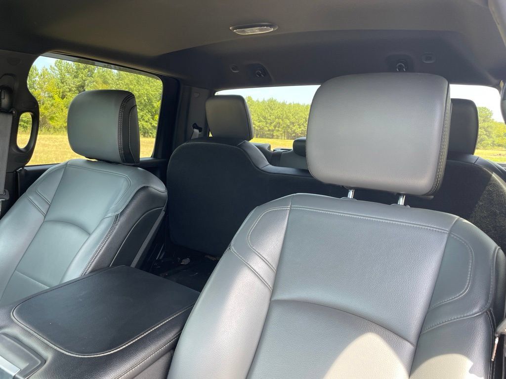 Used 2022 RAM 2500 Tradesman w/ Chrome Appearance Group AWD/4WD image 27