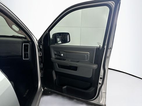 Used 2016 RAM 1500 Big Horn AWD/4WD image 29