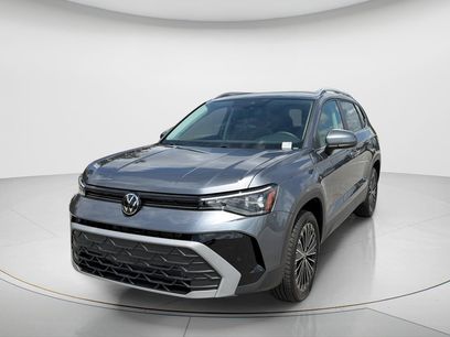 New 2026 Volkswagen Taos SE