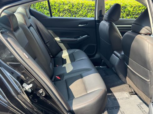 Used 2023 Nissan Altima 2.5 SR FWD image 31