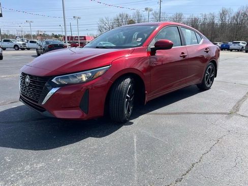 Used 2024 Nissan Sentra SV w/ Trunk Package image 3