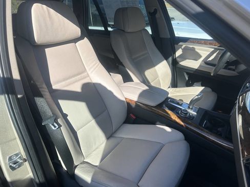 Used 2013 BMW X5 xDrive35i image 22