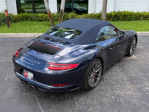 Used 2019 Porsche 911 Carrera S RWD image 13