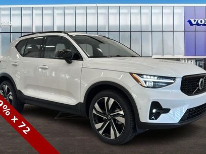 New 2026 Volvo XC40 B5 Ultra w/ Protection Package Premier