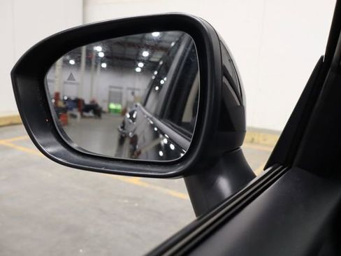Used 2024 Nissan Rogue SV FWD image 37