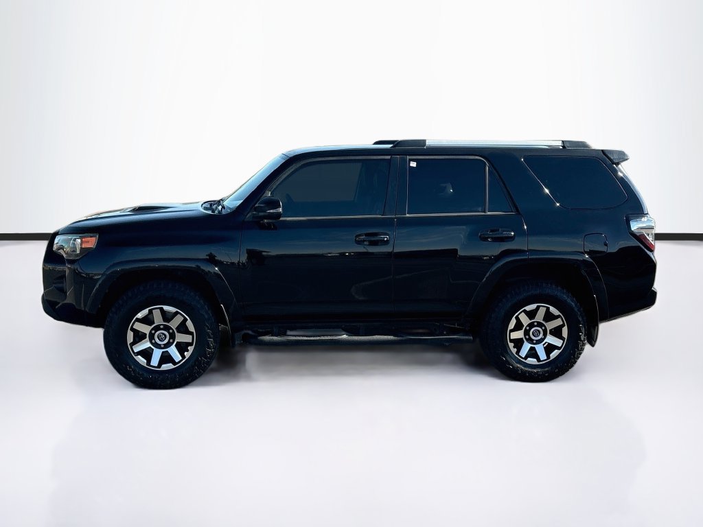 Used 2018 Toyota 4Runner TRD Off-Road Premium AWD/4WD image 8