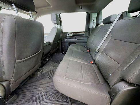 Used 2024 Chevrolet Silverado 2500 LT image 22