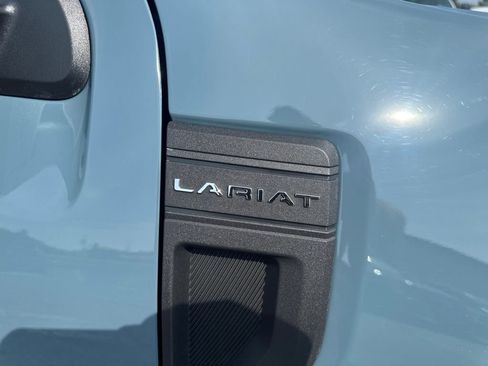 Used 2022 Ford Maverick Lariat w/ Lariat Luxury Package AWD/4WD image 38