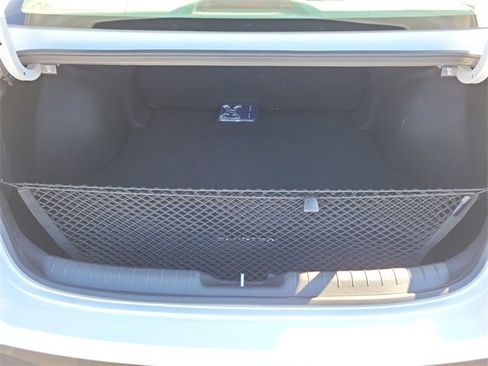 Certified 2025 Hyundai Elantra Blue image 21