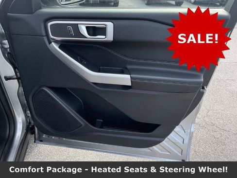 Certified 2020 Ford Explorer XLT w/ Equipment Group 202A AWD/4WD image 32