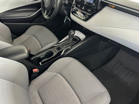 Used 2022 Toyota Corolla SE FWD image 16