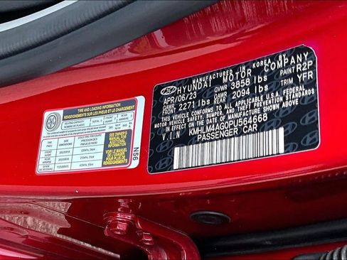 Used 2023 Hyundai Elantra SEL FWD image 32