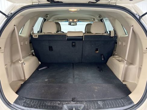 Used 2011 Kia Sorento LX w/ Convenience Pkg image 22