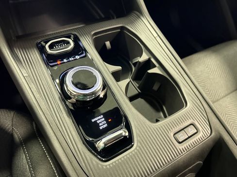 New 2026 Jeep Cherokee Laredo AWD/4WD image 24