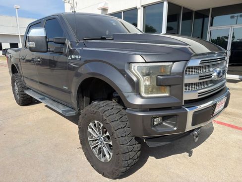Used 2017 Ford F150 XL w/ Equipment Group 101A Mid RWD image 4