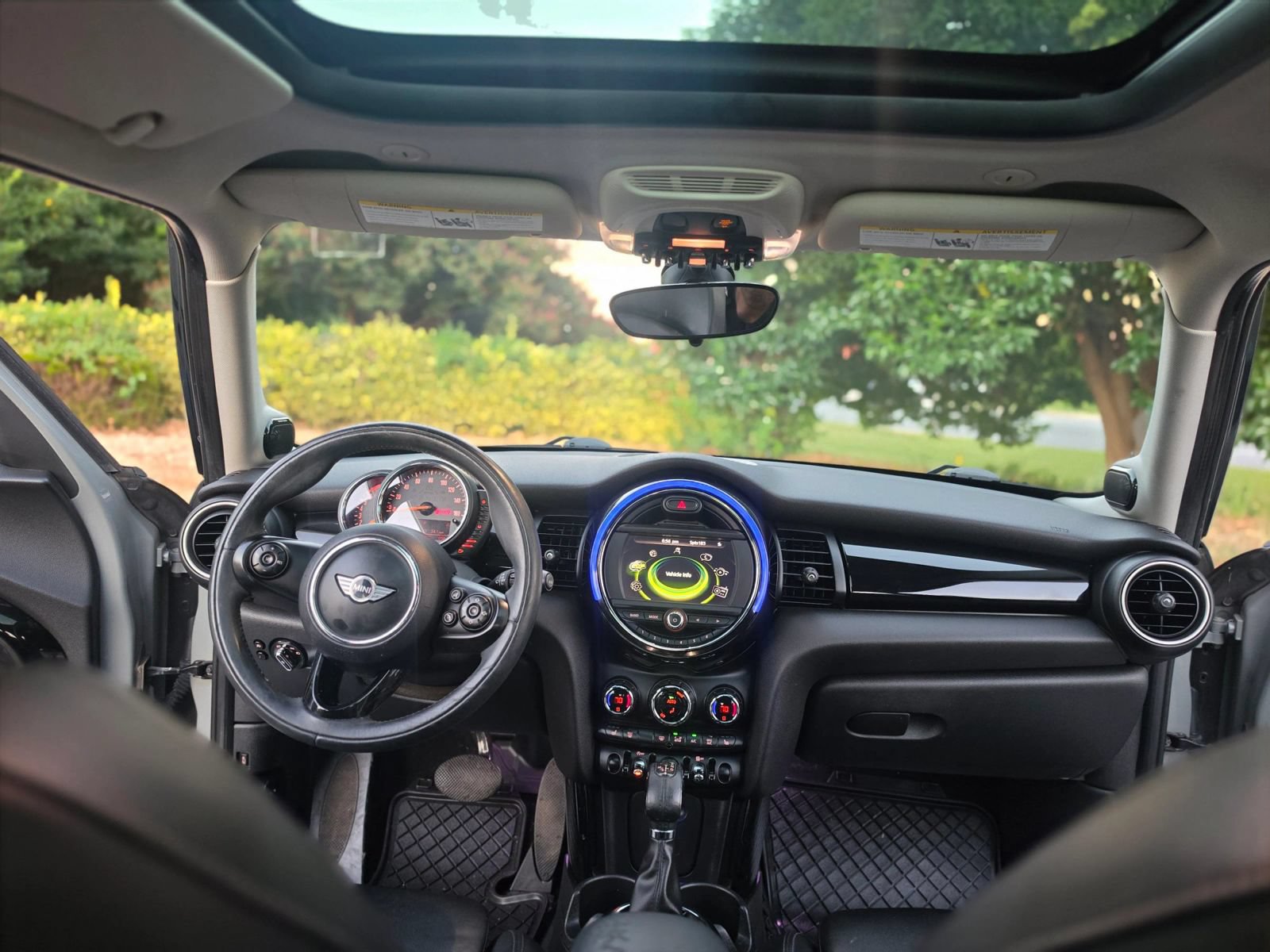Used 2015 MINI Cooper S FWD image 9
