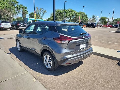 New 2025 Nissan Kicks Play S image 5