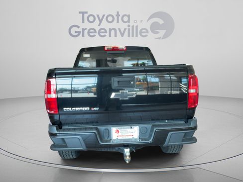 Used 2017 Chevrolet Colorado Z71 w/ Z71 Midnight Edition AWD/4WD image 5