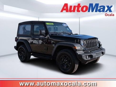 Used 2025 Jeep Wrangler Sport AWD/4WD image 1