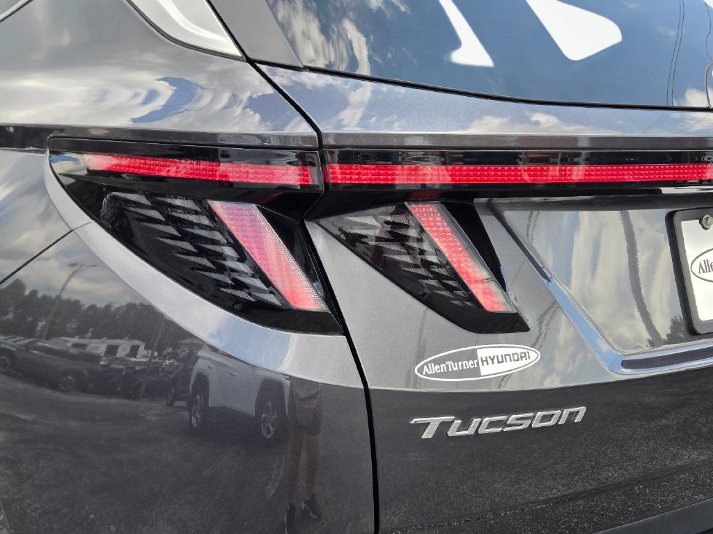 Certified 2022 Hyundai Tucson SEL AWD/4WD image 7