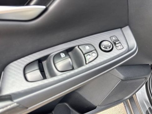 Used 2022 Nissan Sentra SV w/ Electronics Package FWD image 16