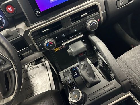 Used 2025 Toyota 4Runner TRD Sport AWD/4WD image 35