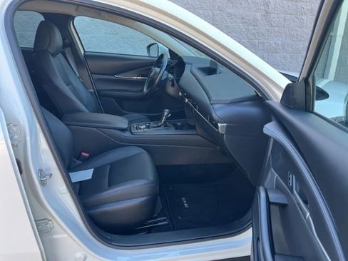 Certified 2023 MAZDA CX-30 AWD 2.5 S w/ Select Package image 30