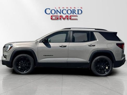 Used 2026 GMC Terrain Elevation w/ Black Edition FWD image 7