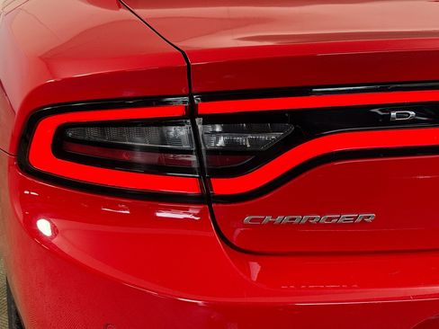 Used 2022 Dodge Charger SXT image 36