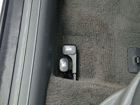 Used 2024 Hyundai Elantra SEL FWD image 30